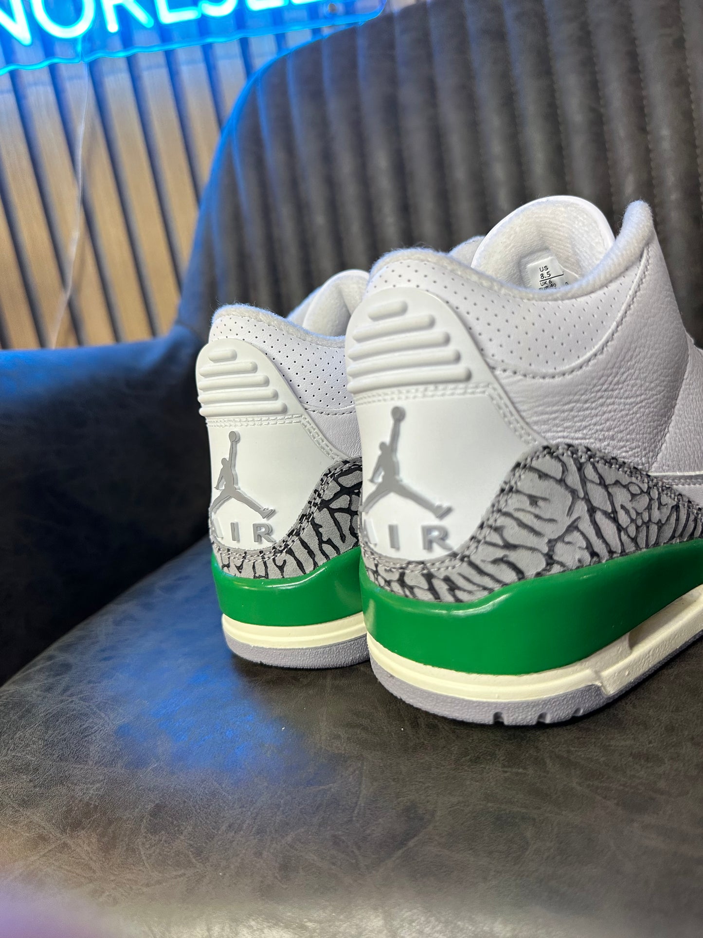JORDAN 3 LUCKY GREEN