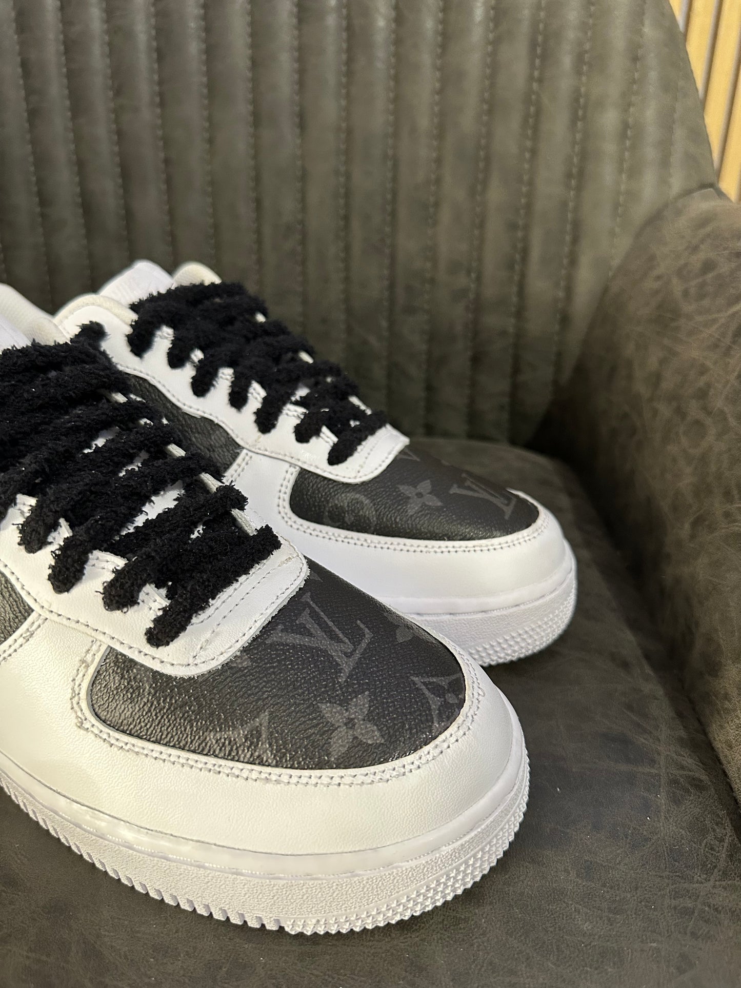 AIR FORCE CUSTOM PATTERN VUITTON