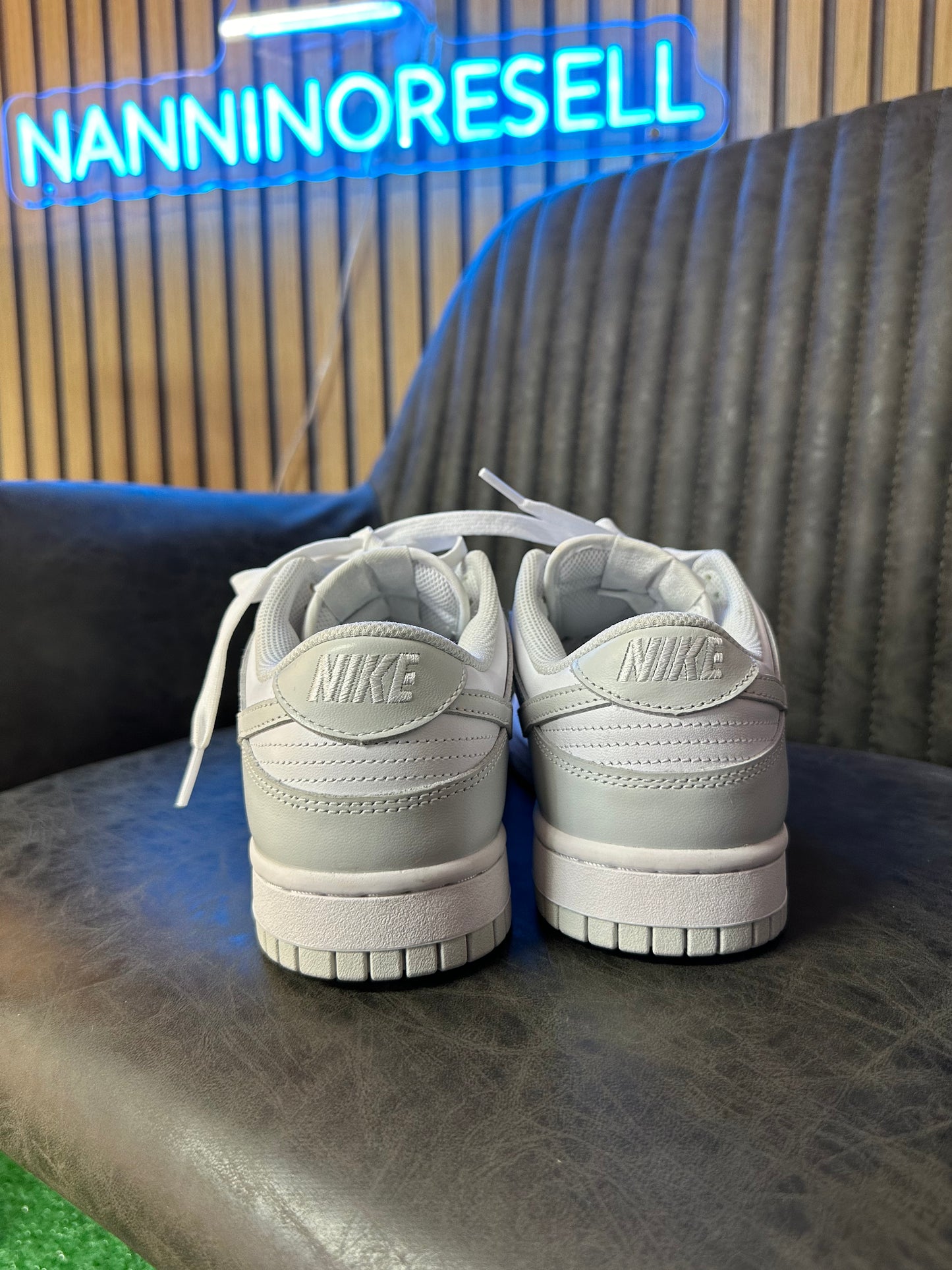 DUNK LOW PHOTON DUST