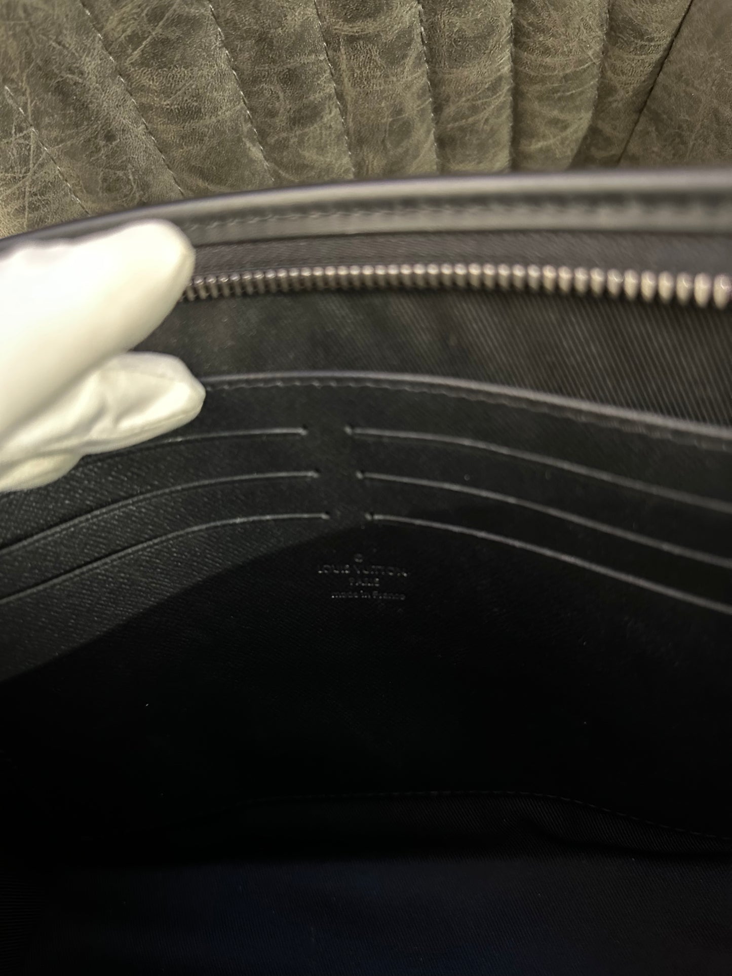 Pochette Voyage MM monogram LOUIS VUITTON