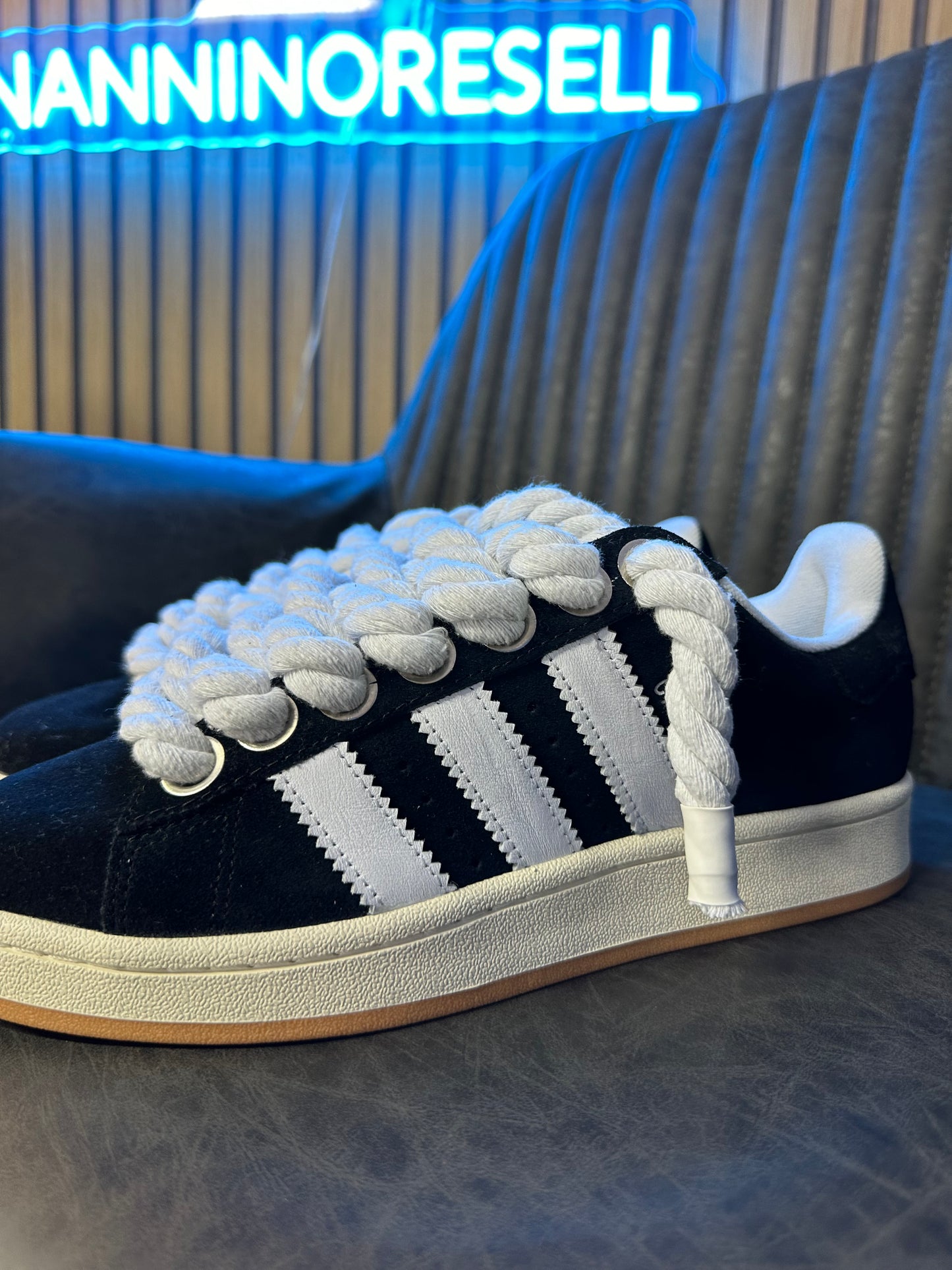 ADIDAS CAMPUS BLACK ROPE LACES white