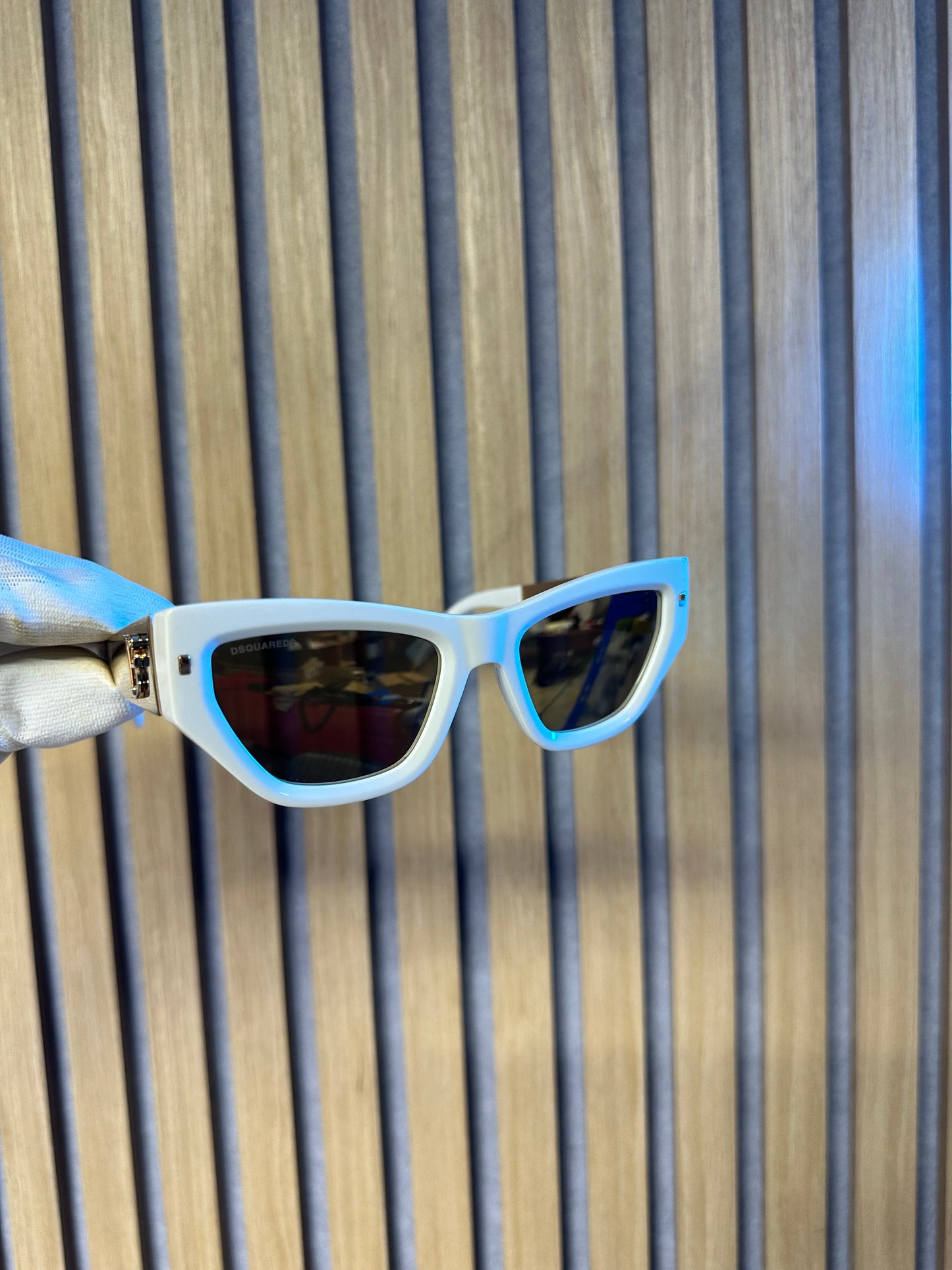 SUNGLASSES DSQUARED2