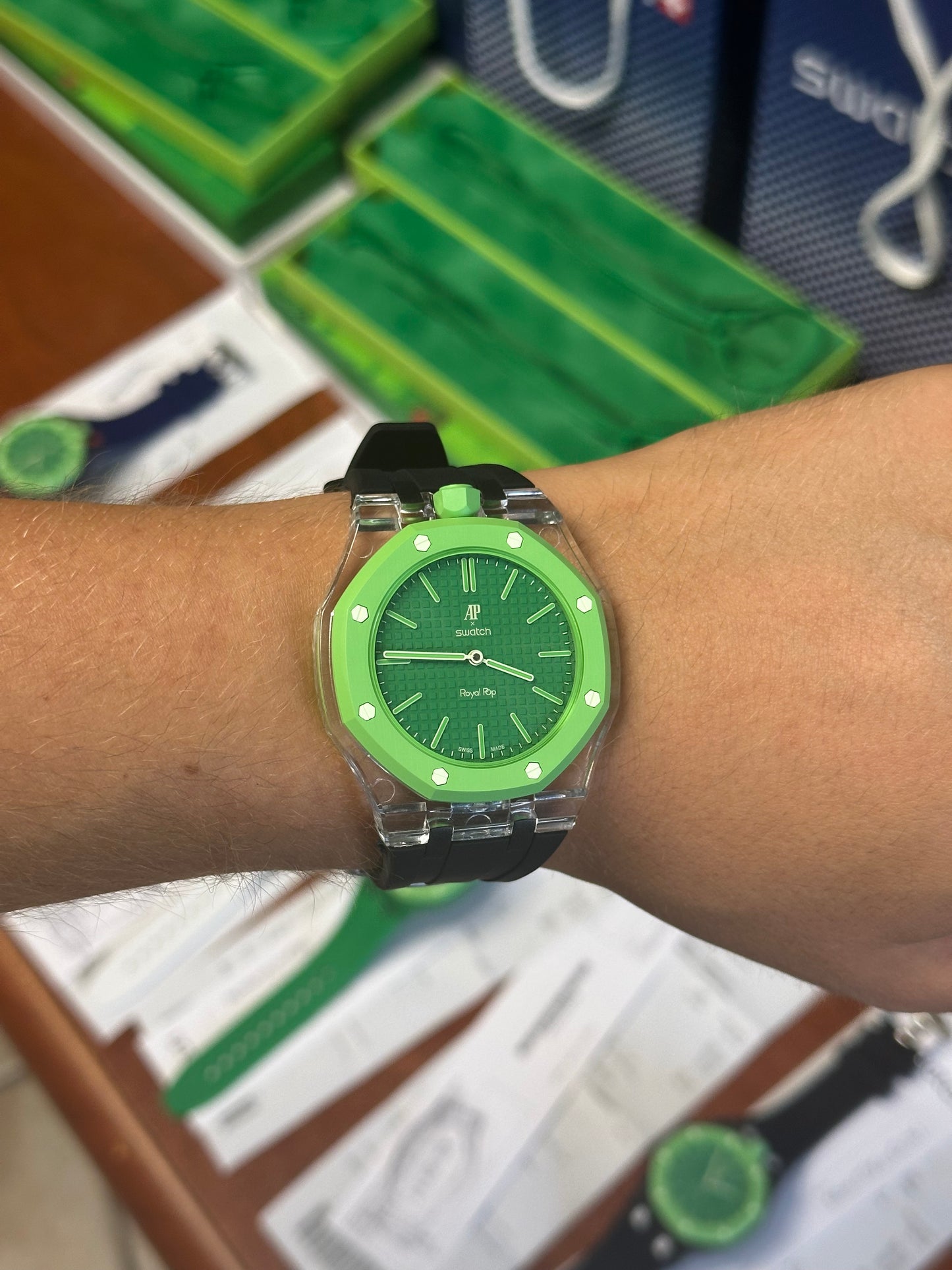 SWATCH X AUDEMARS GREEN EIGHT