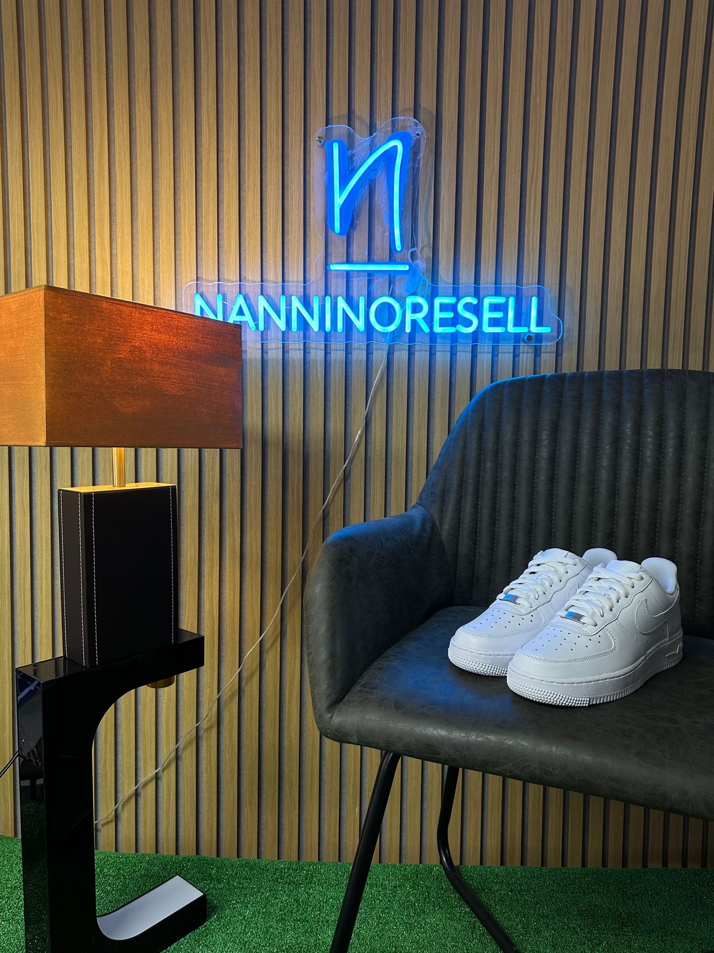 NIKE AIR FORCE 1 WHITE