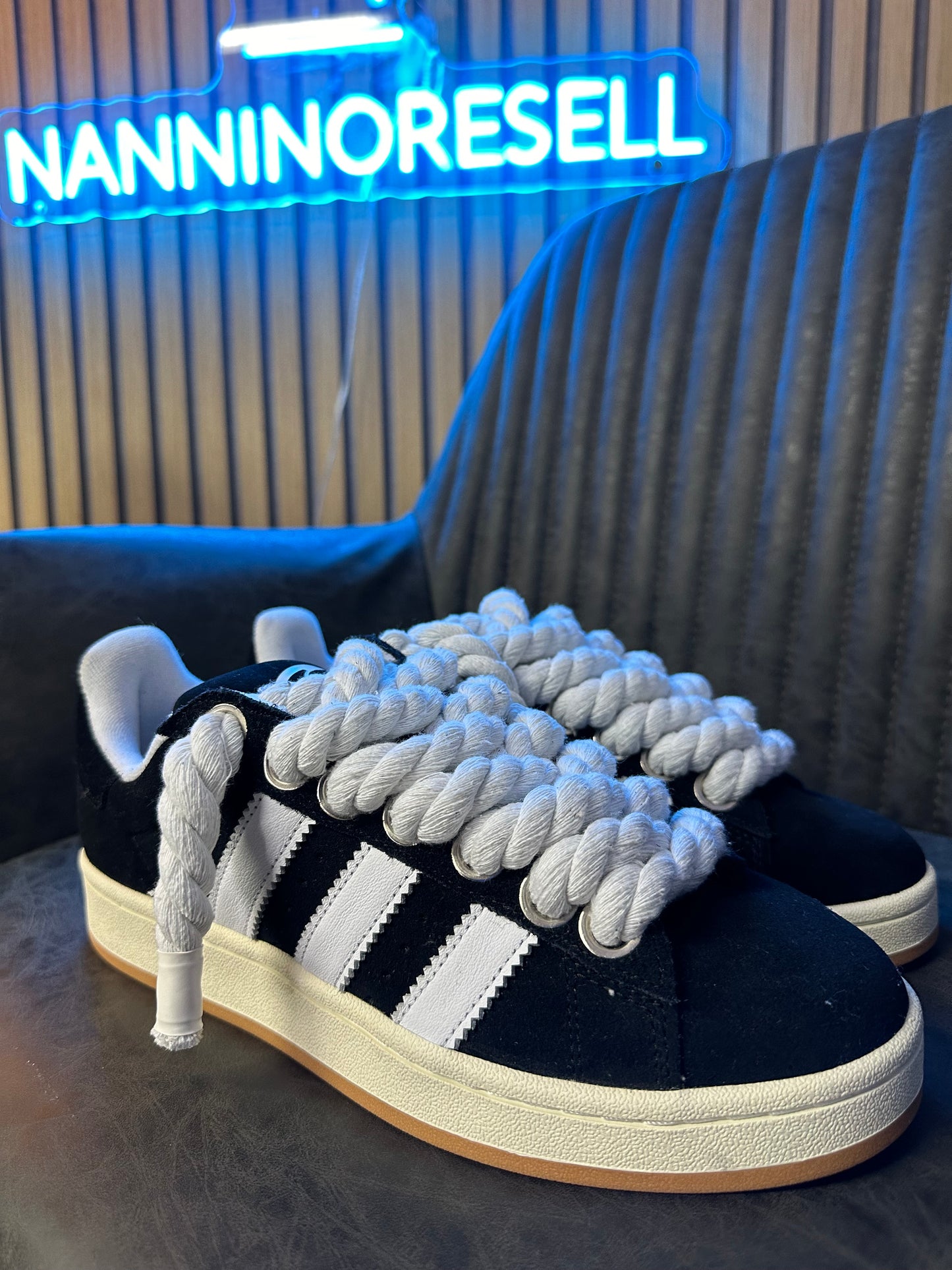 ADIDAS CAMPUS BLACK ROPE LACES white