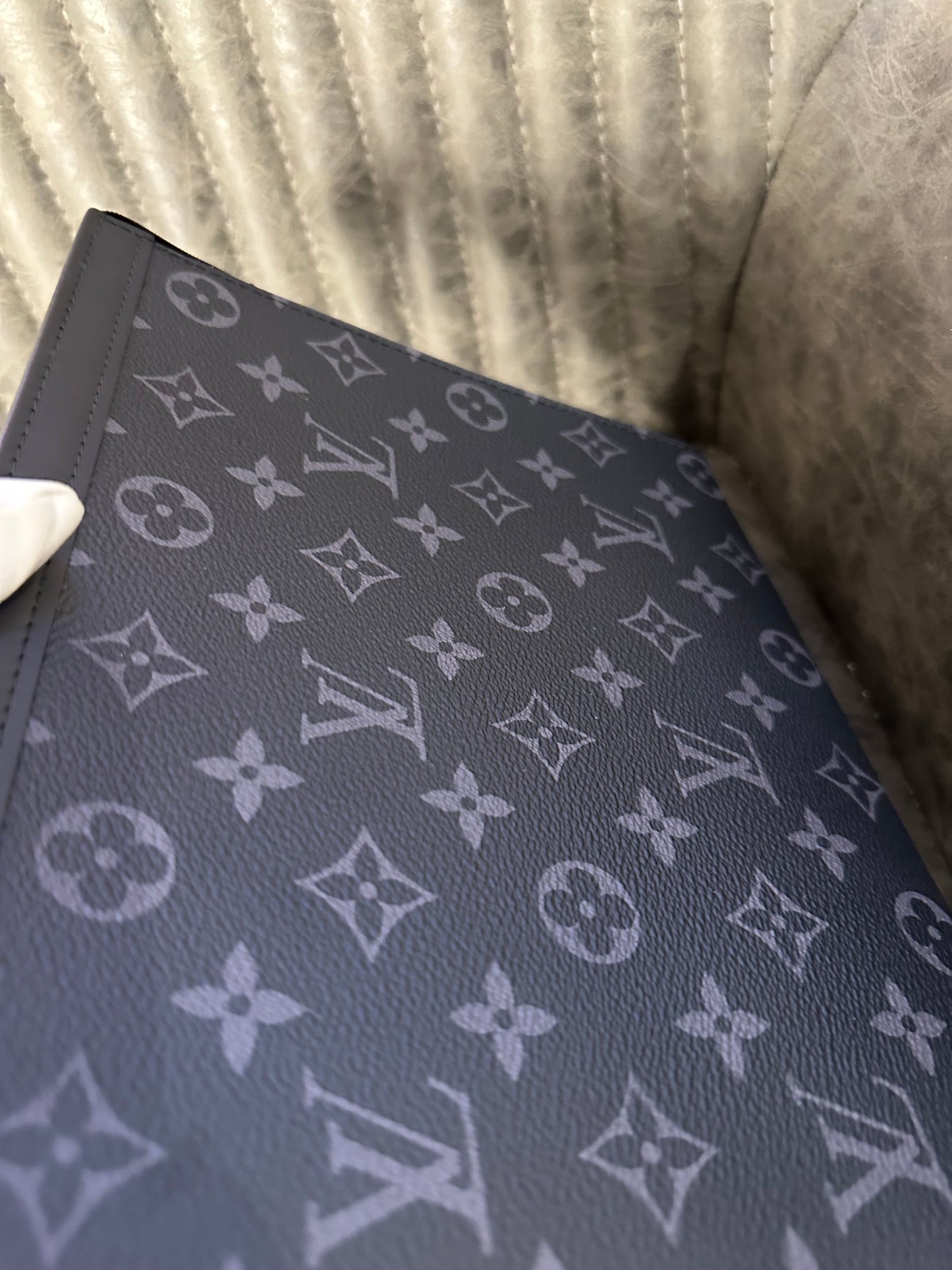 Pochette Voyage MM monogram LOUIS VUITTON
