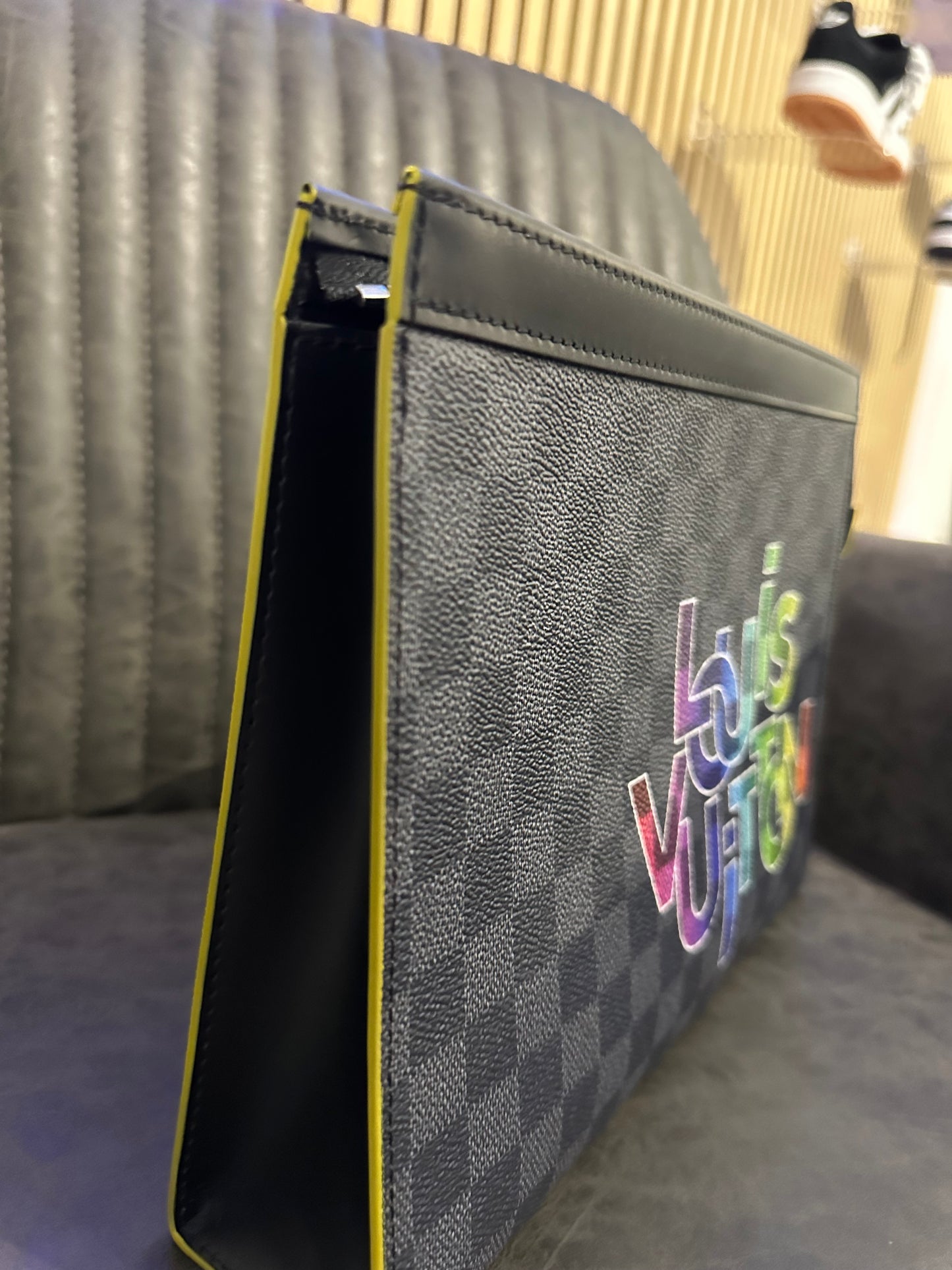 Pochette Voyage MM Damier Graphite Louis Vuitton N60307