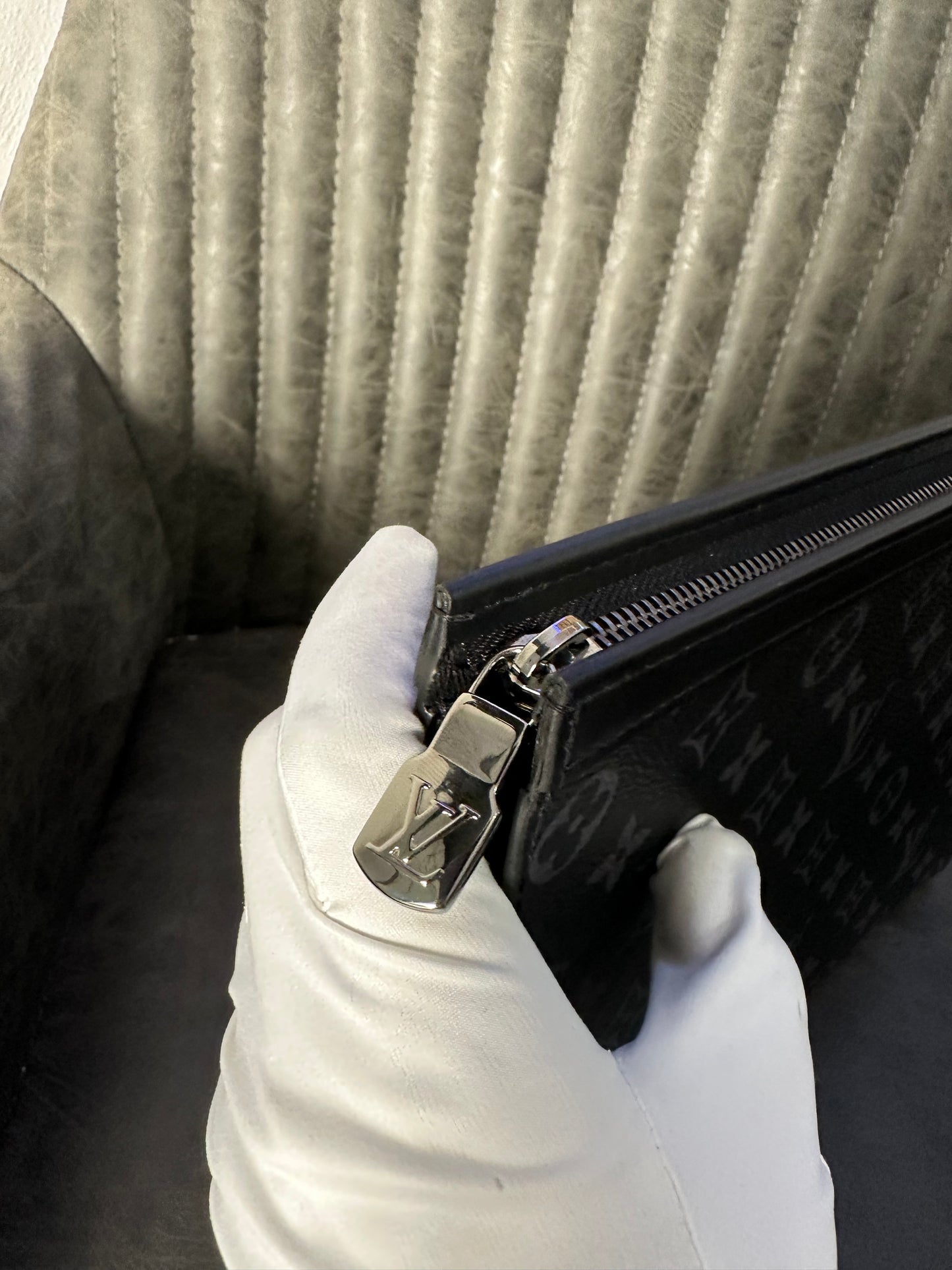 Pochette Voyage MM monogram LOUIS VUITTON