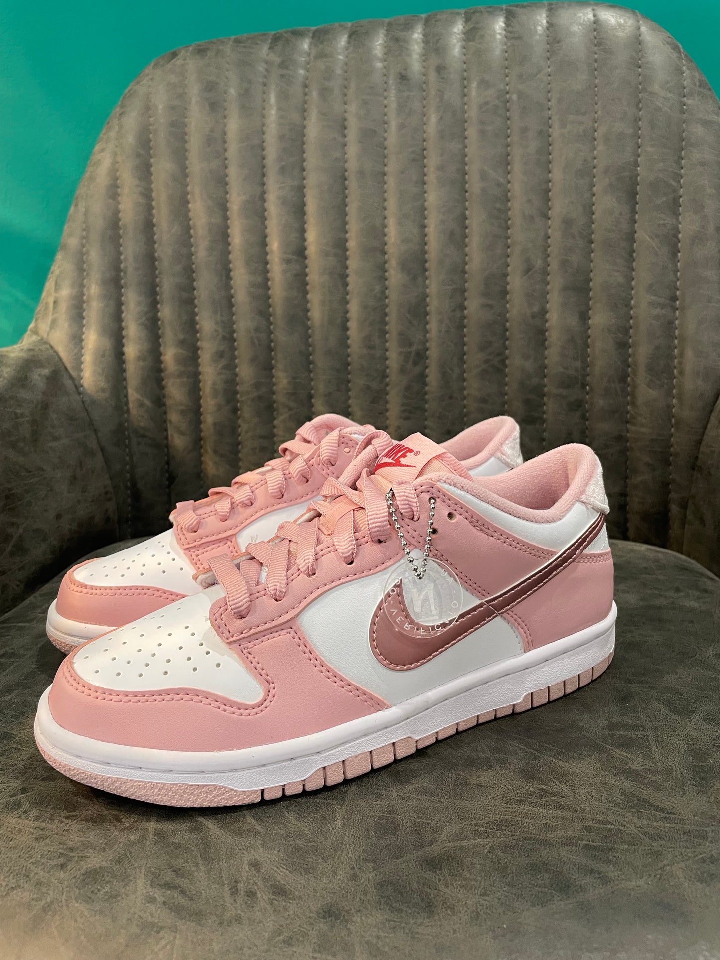 DUNK LOW PINK VELVET