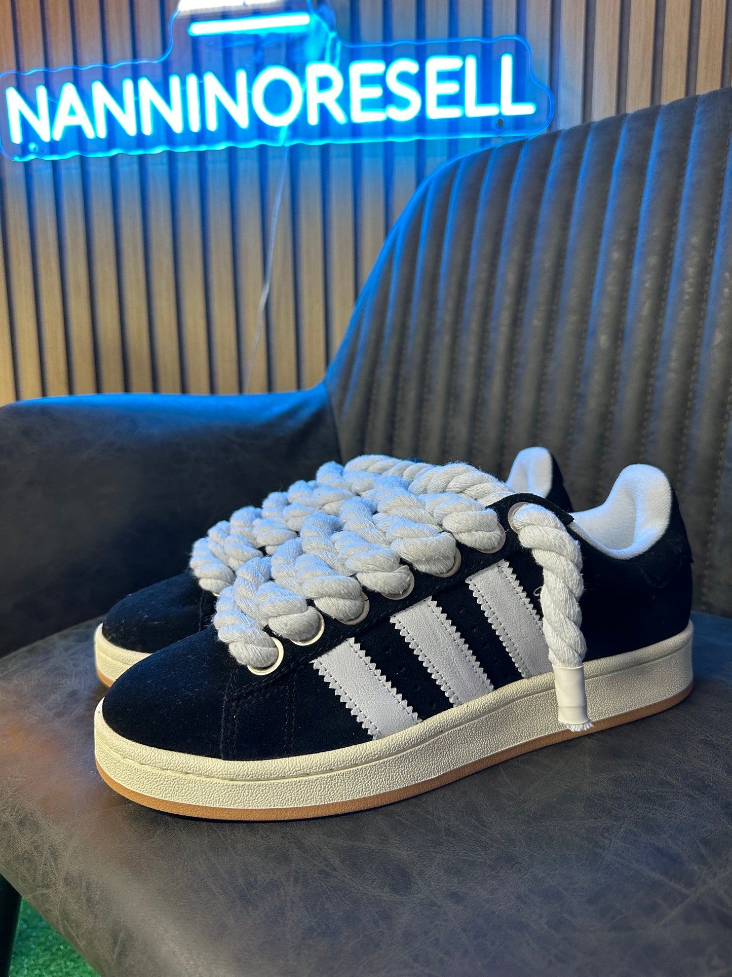 ADIDAS CAMPUS BLACK ROPE LACES white