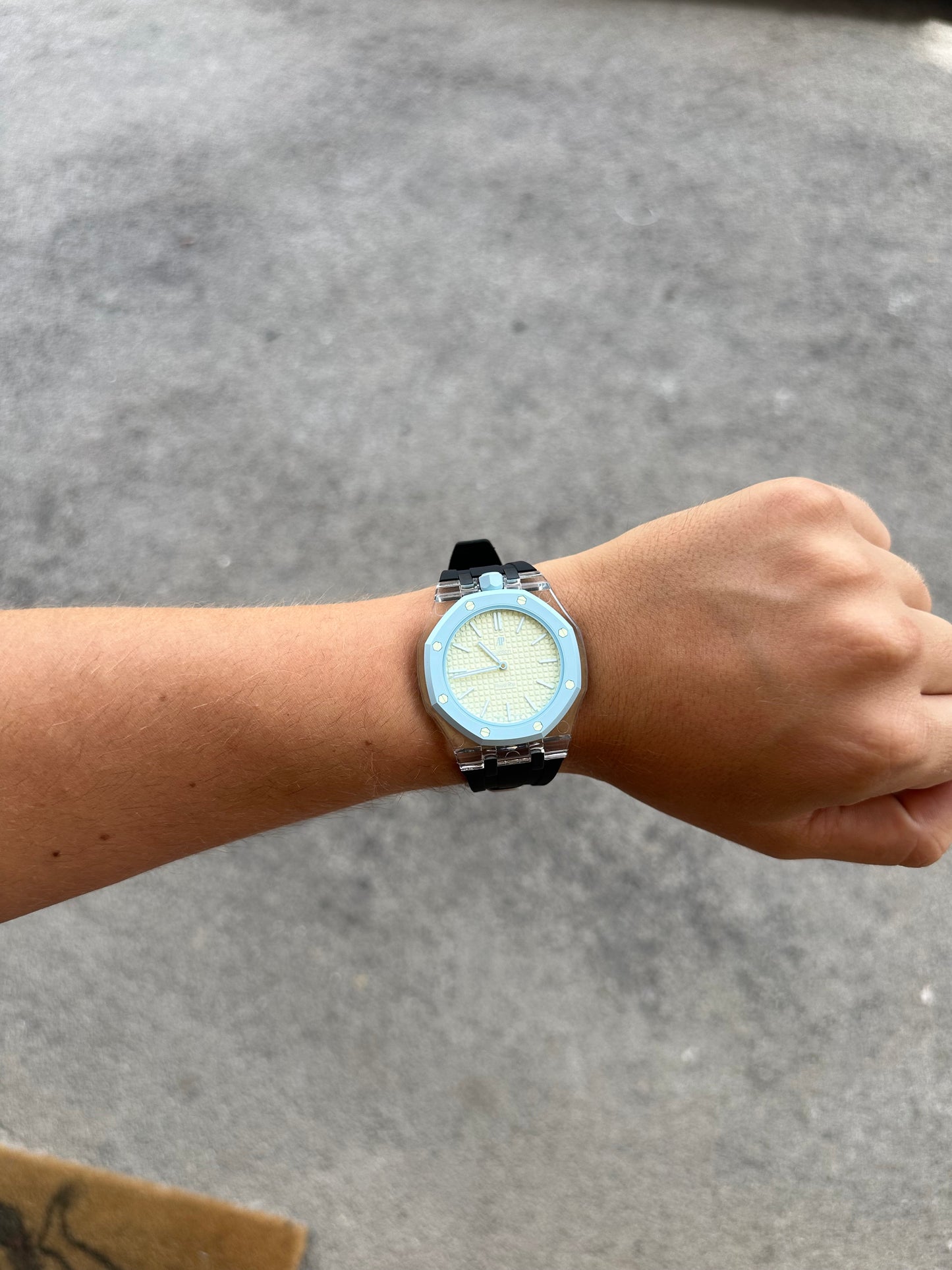 Swatch x AUDEMARS BLAUE ACHT