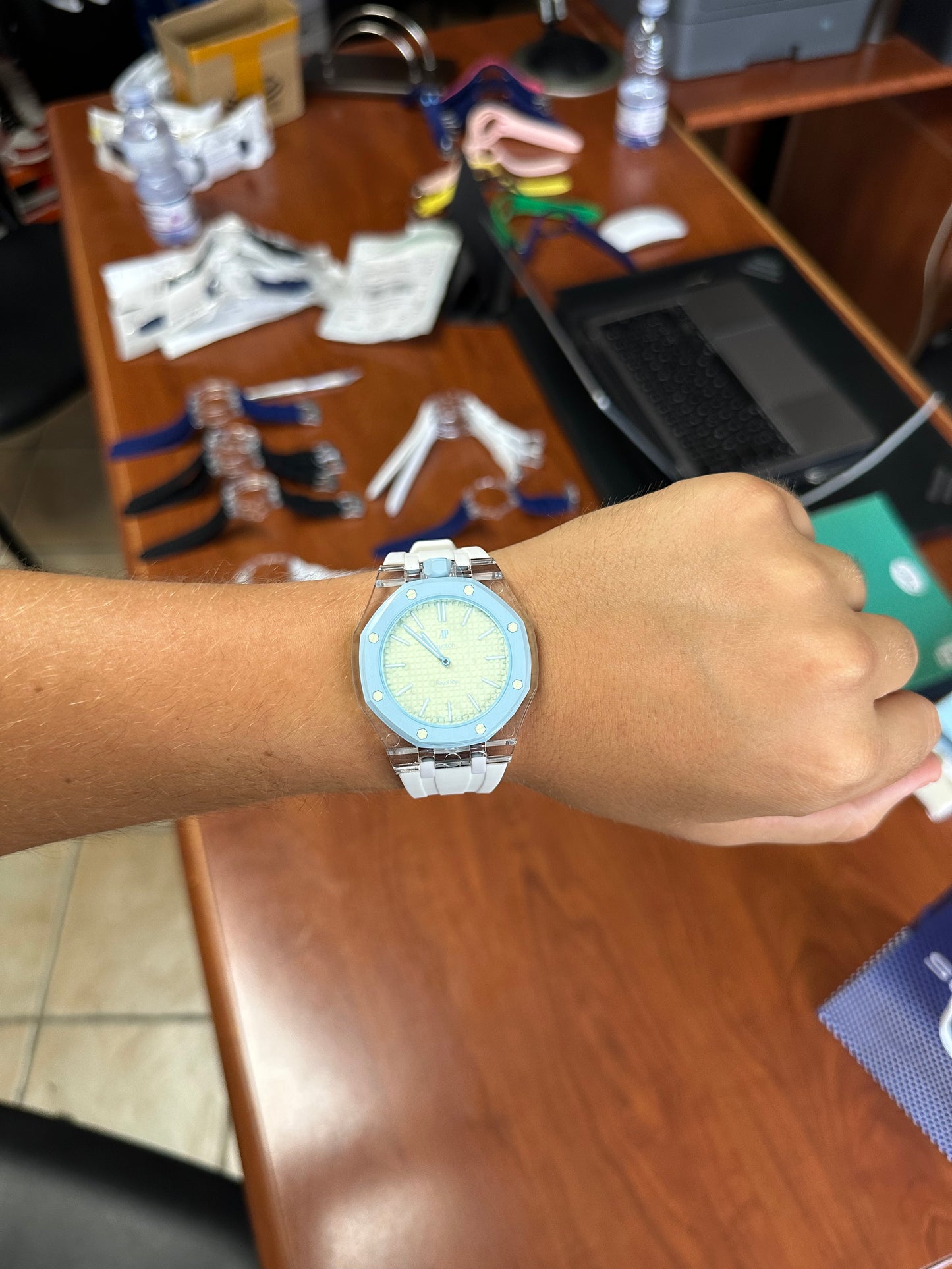 Swatch x AUDEMARS BLAUE ACHT