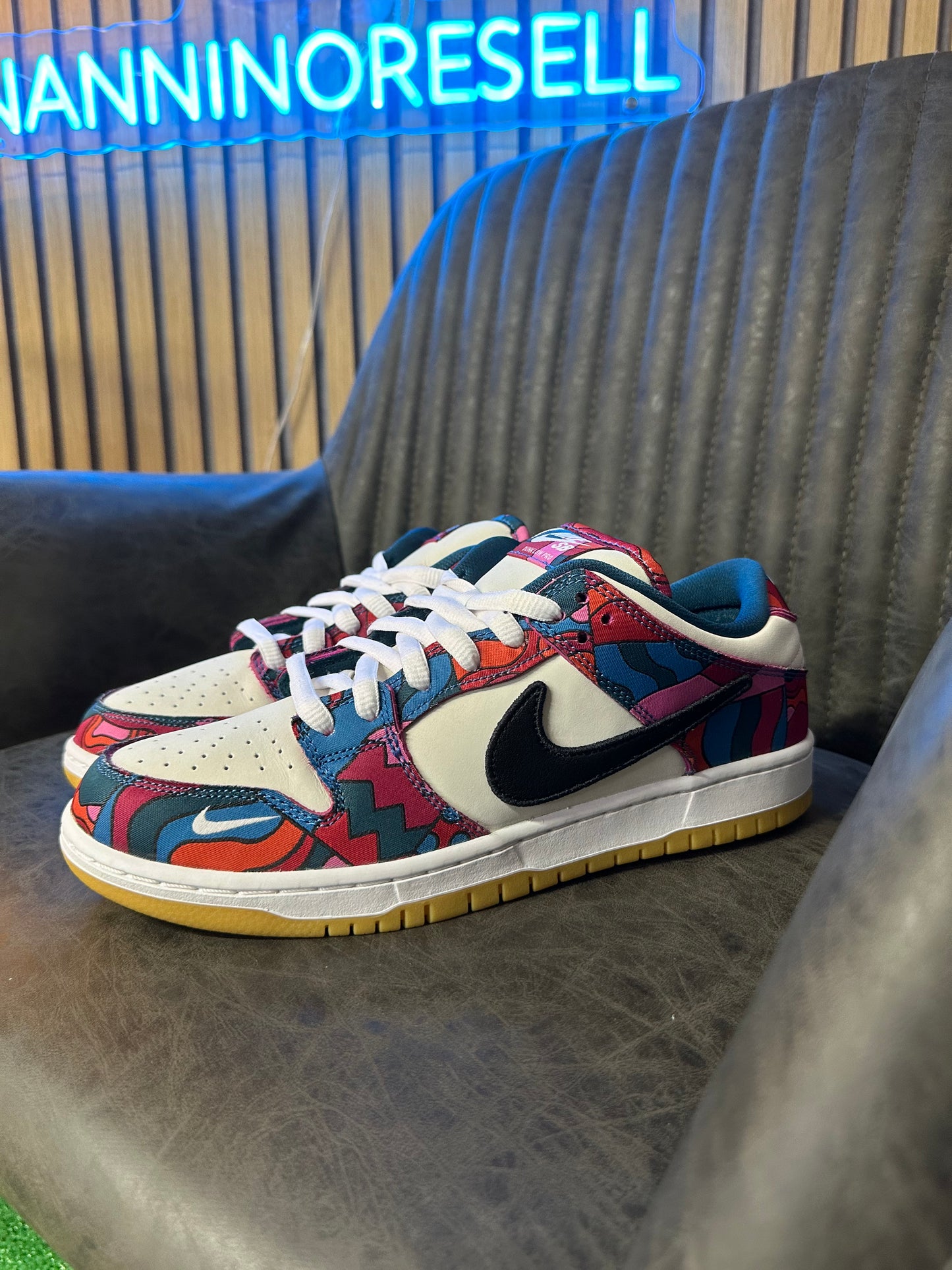 DUNK LOW SB PARRA