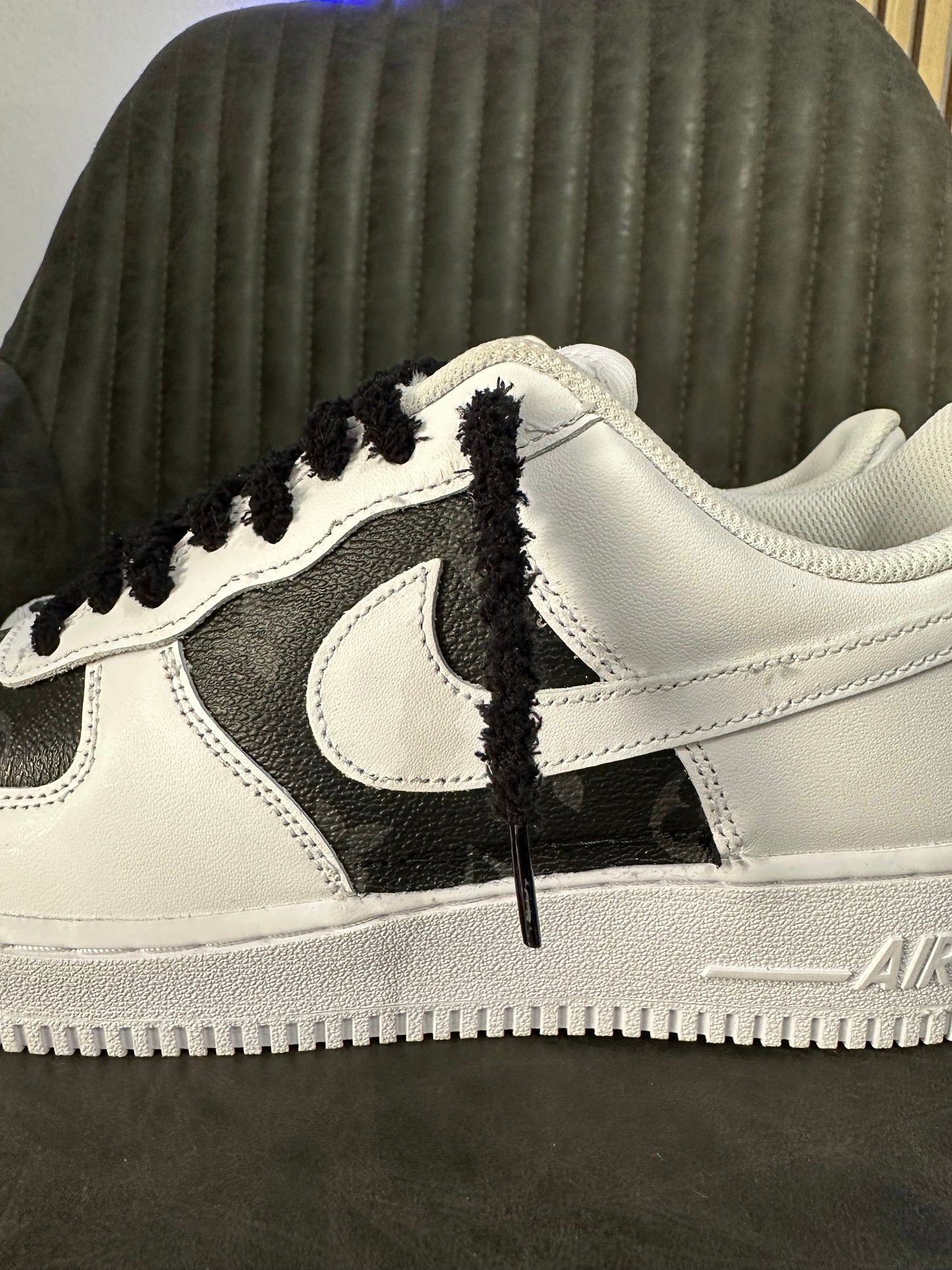 AIR FORCE CUSTOM PATTERN VUITTON