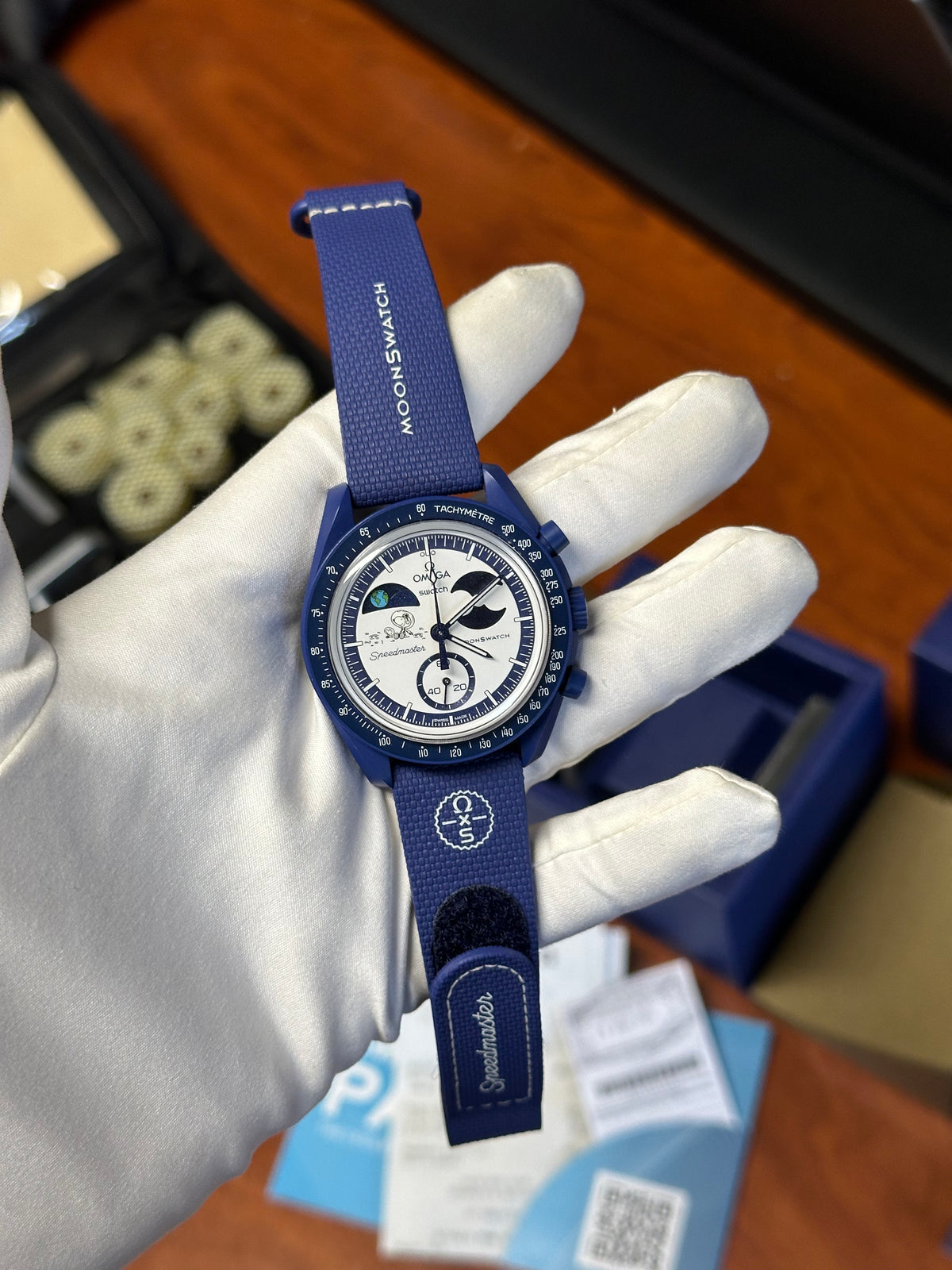 Swatch x Omega mission to earthphase moonshine gold snoopy
