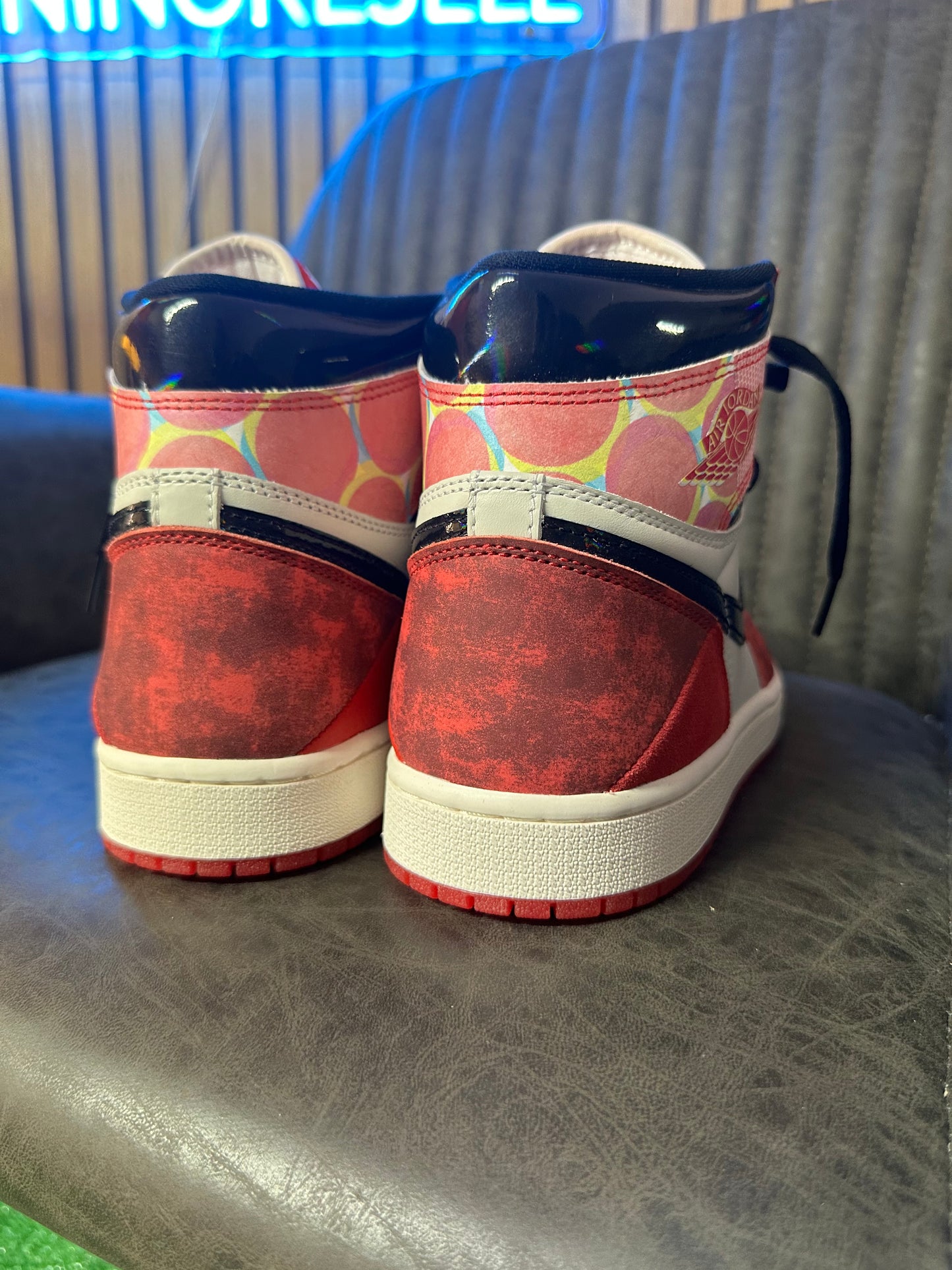 JORDAN 1 HIGH SPIDERMAN