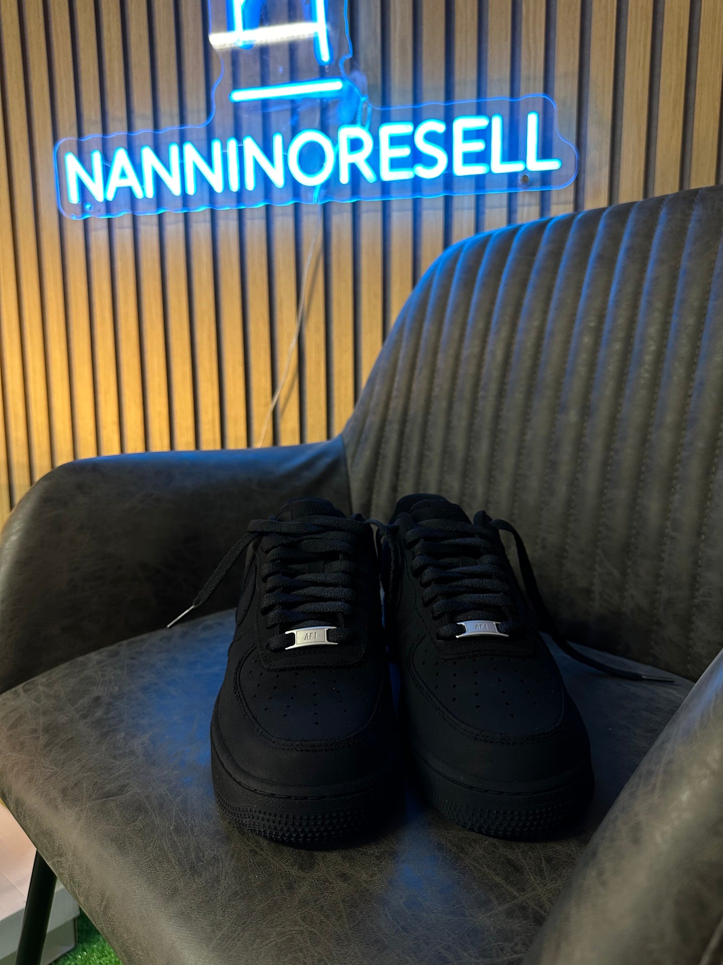 AIR FORCE 1 VANTABLACK