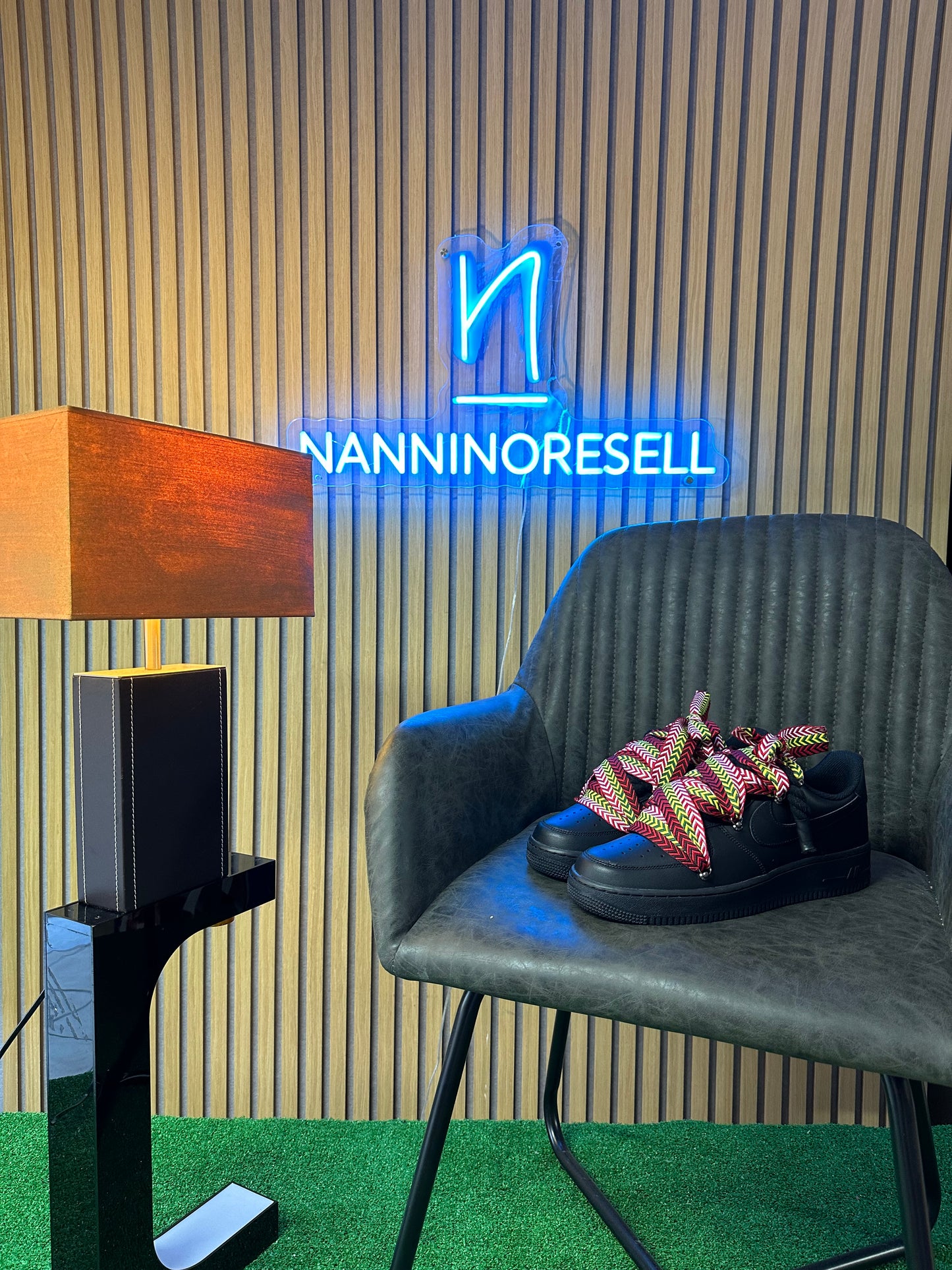 AIR FORCE BLACK LANVIN