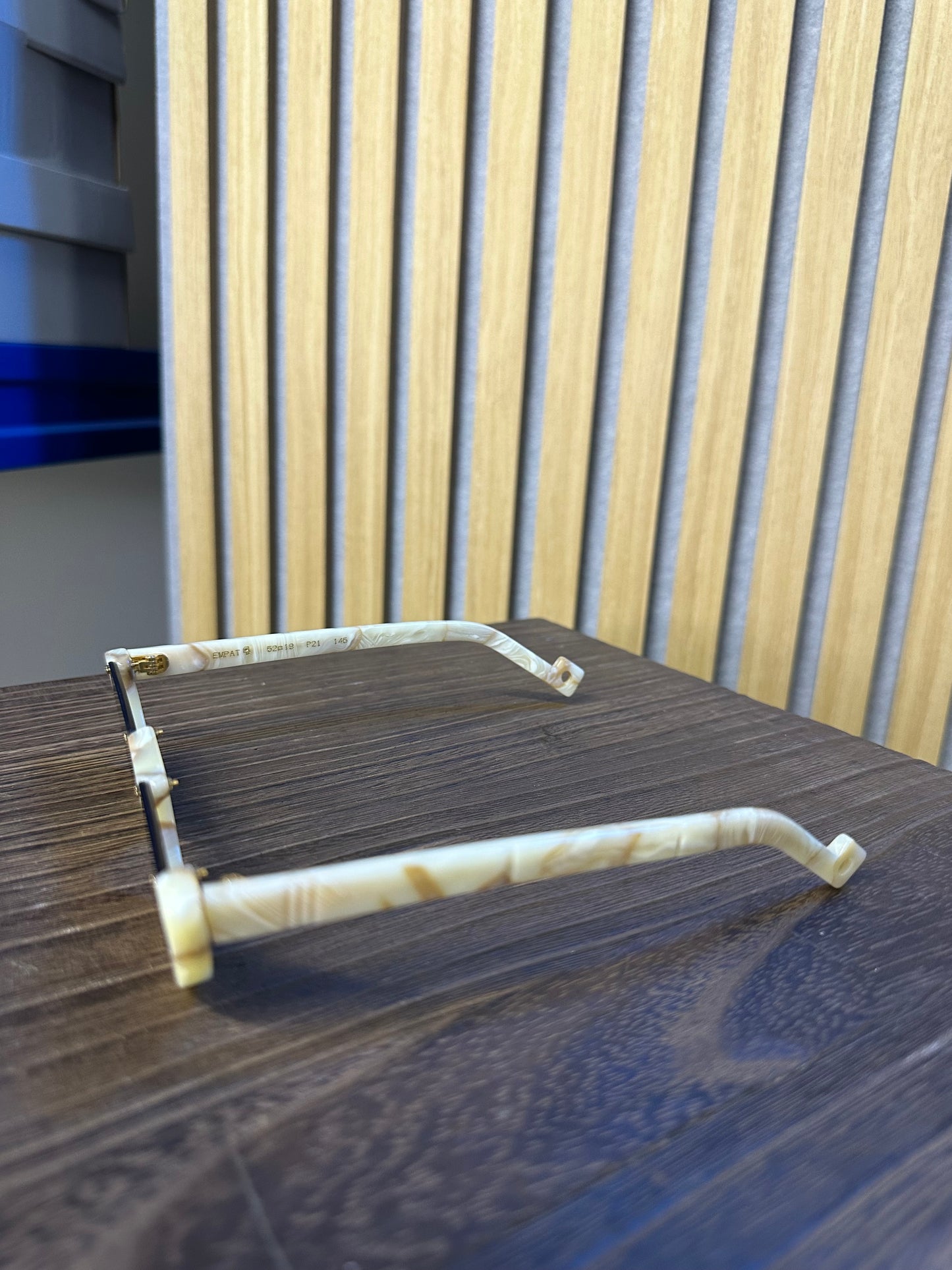 SUNGLASSES PAWAKA HAND MADE