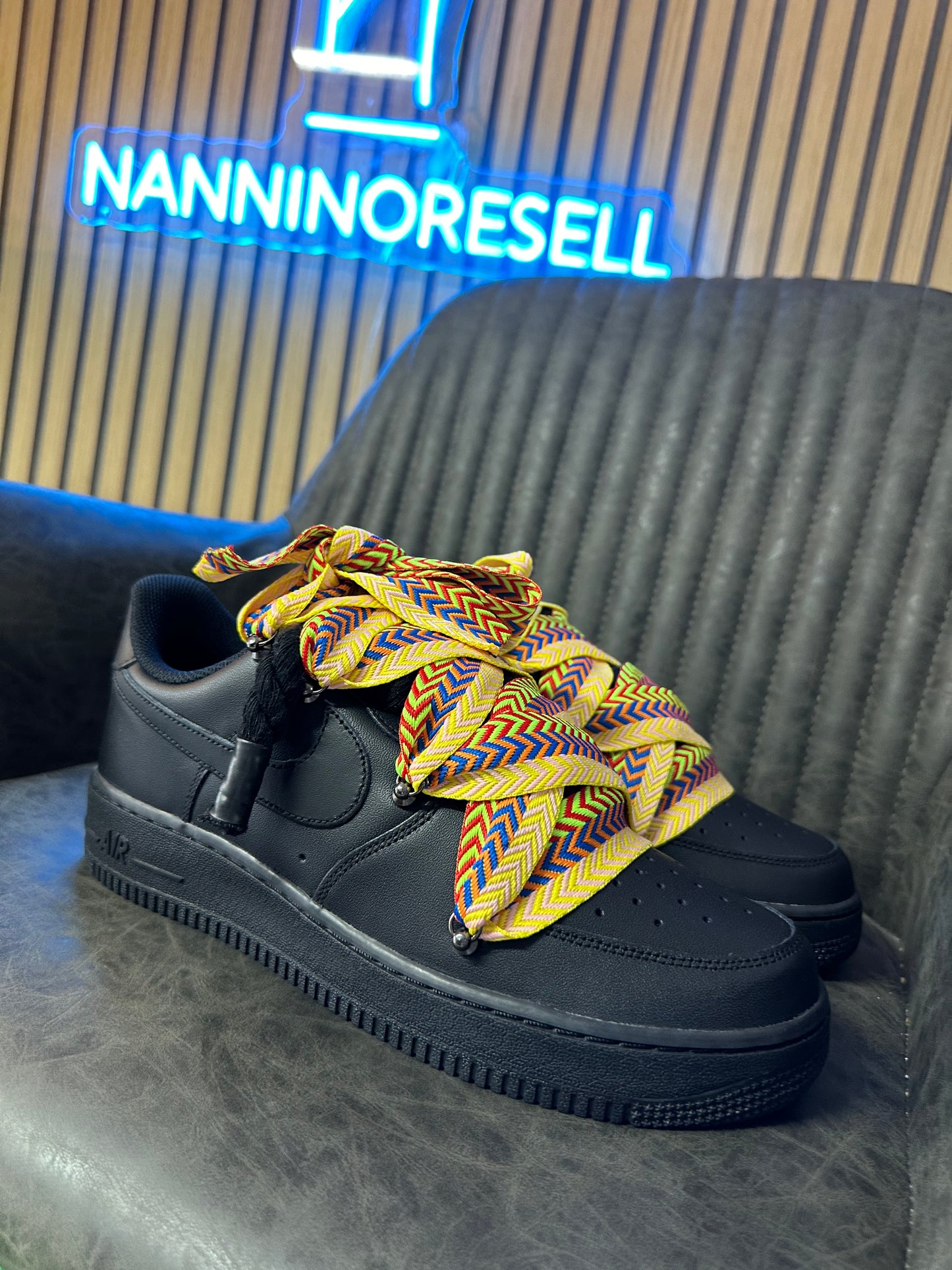 AIR FORCE BLACK LANVIN