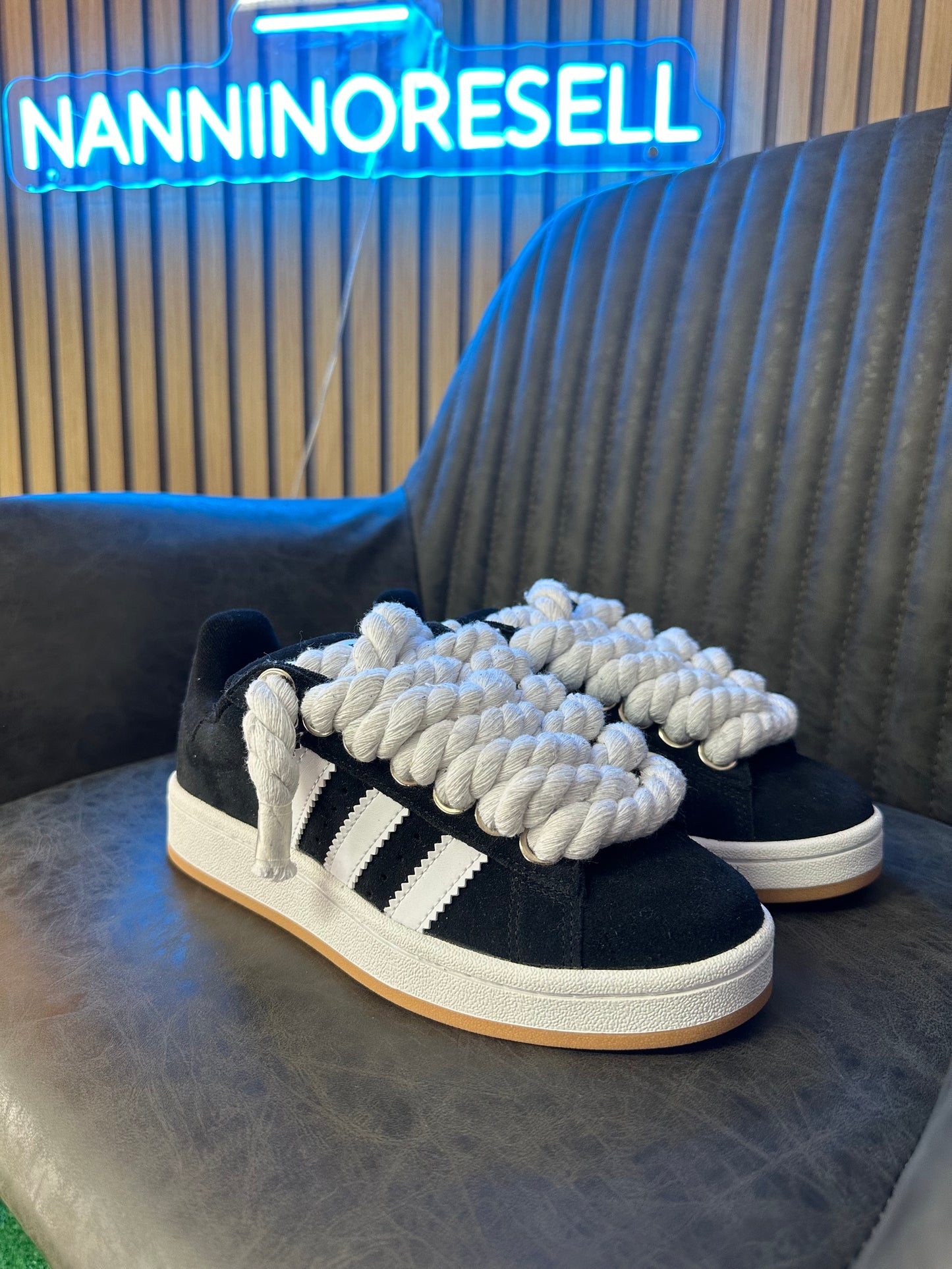 ADIDAS CAMPUS BLACK gs ROPE LACES white