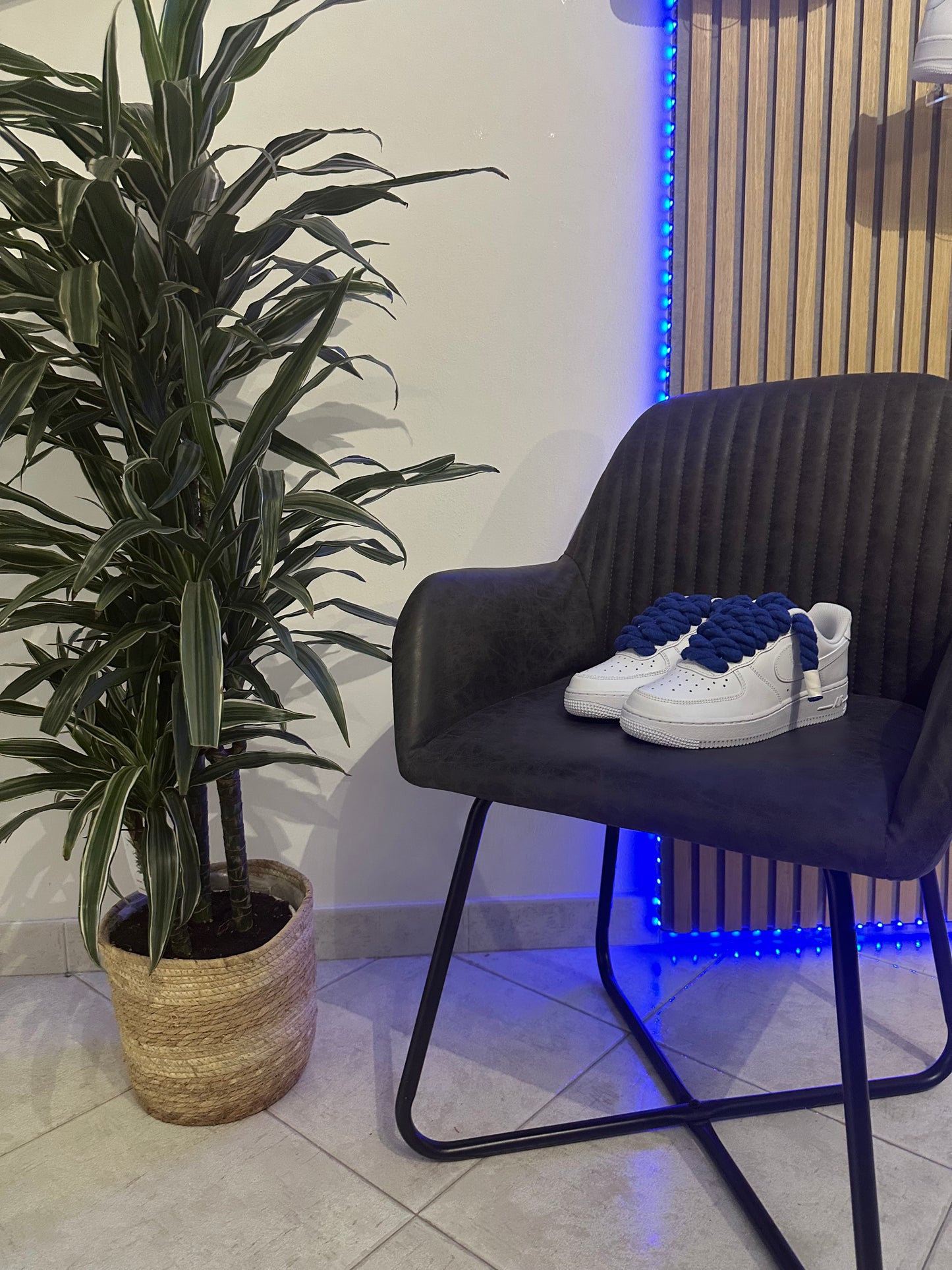 AIR FORCE WHITE ROPE LACES BLUE