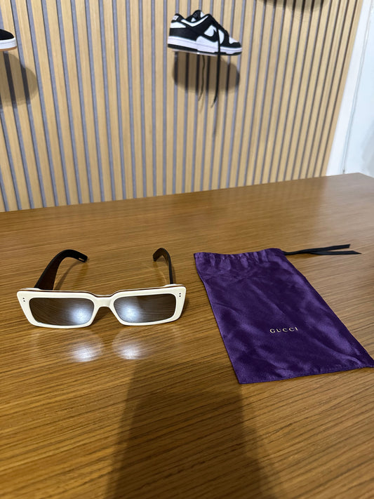 SUNGLASSES GUCCI