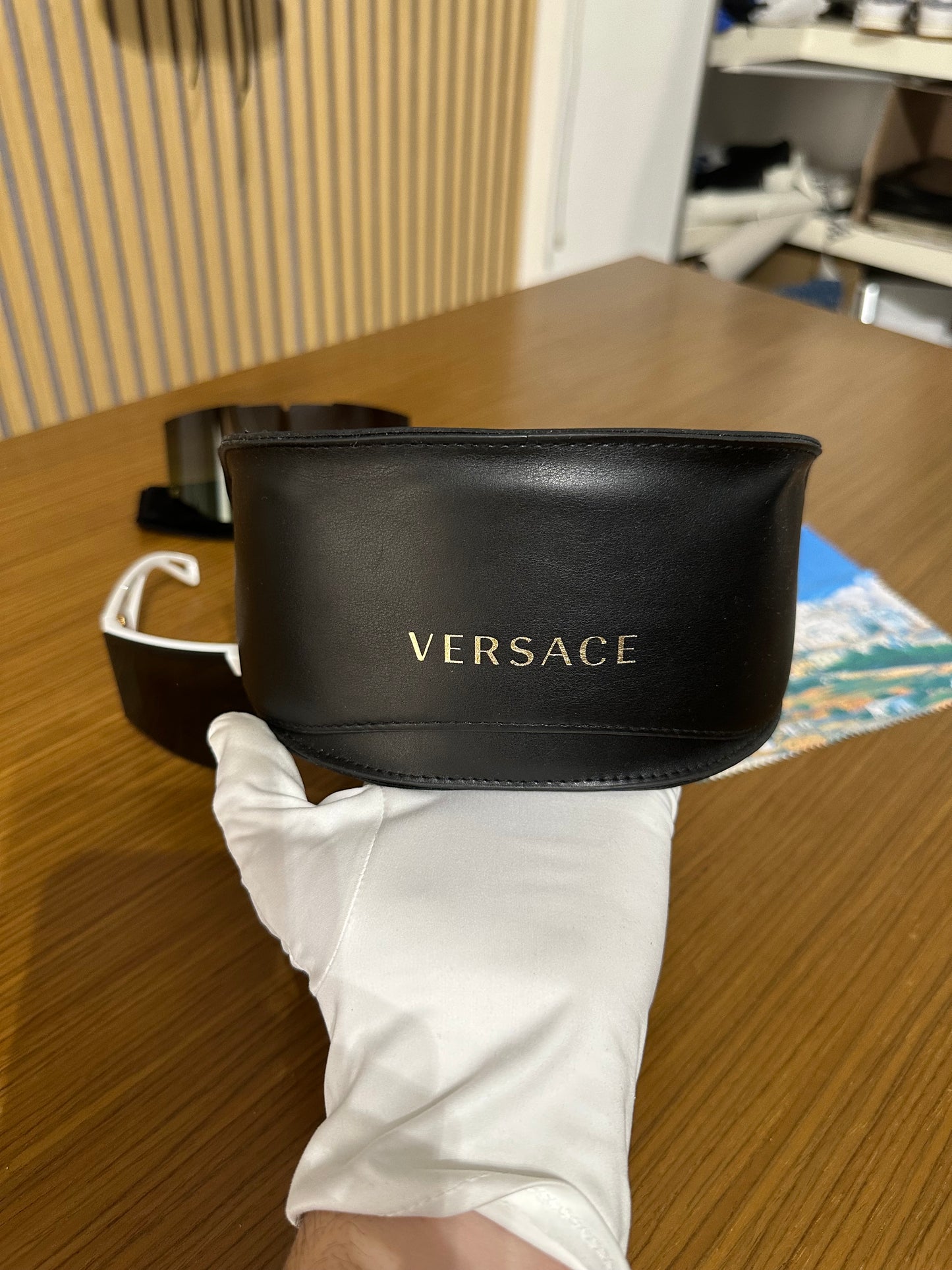 SUNGLASSES VERSACE