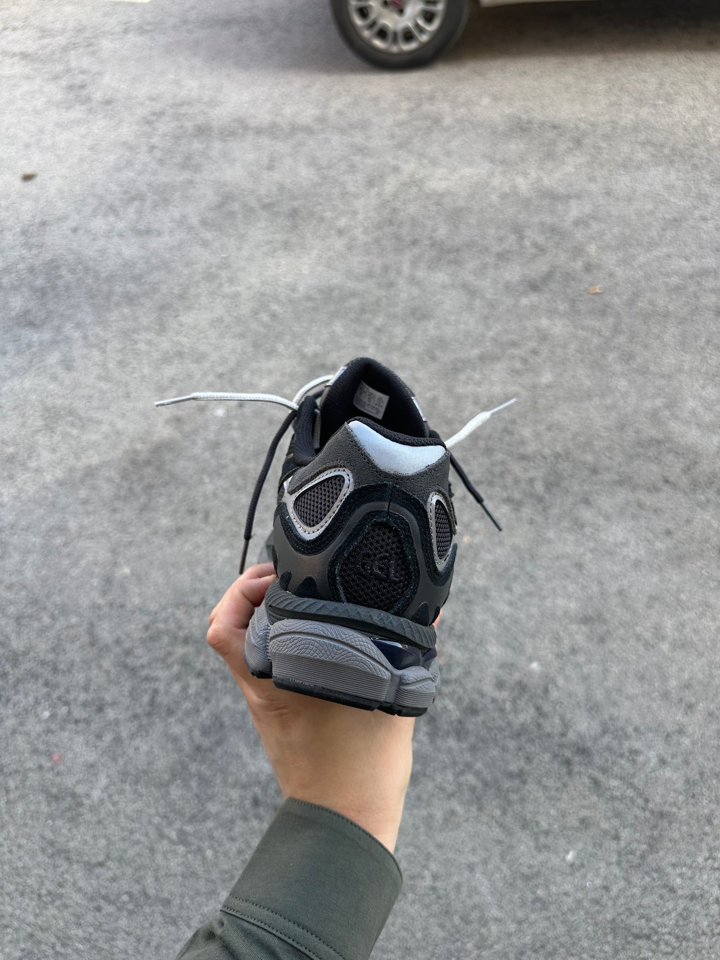 Asics nyc graphite nere