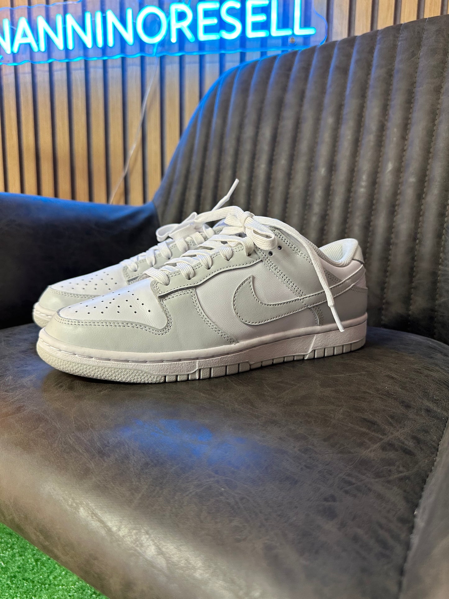 DUNK LOW PHOTON DUST