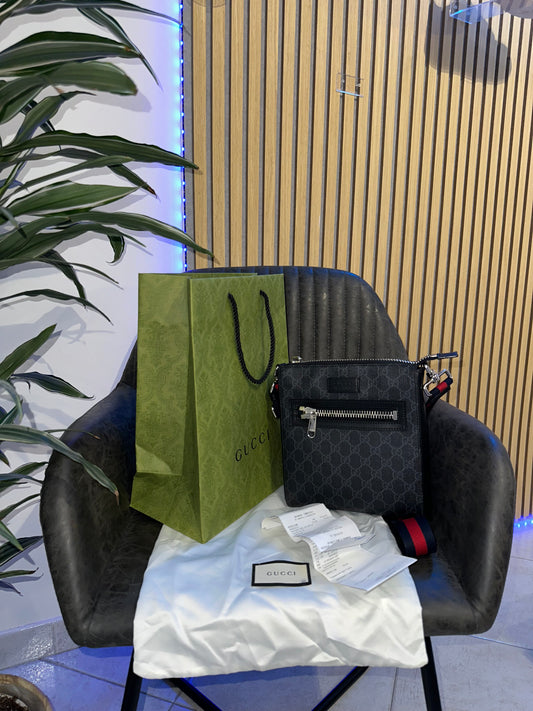 TRACOLLA GUCCI MESSENGER GG SUPREME SMALL