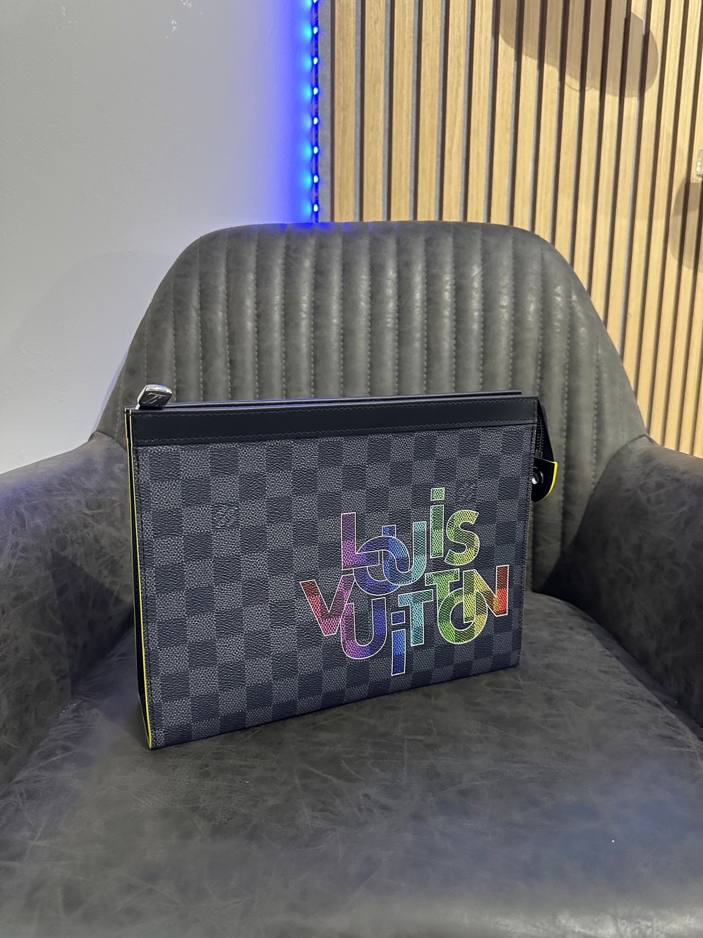 Pochette Voyage MM Damier Graphite Louis Vuitton N60307