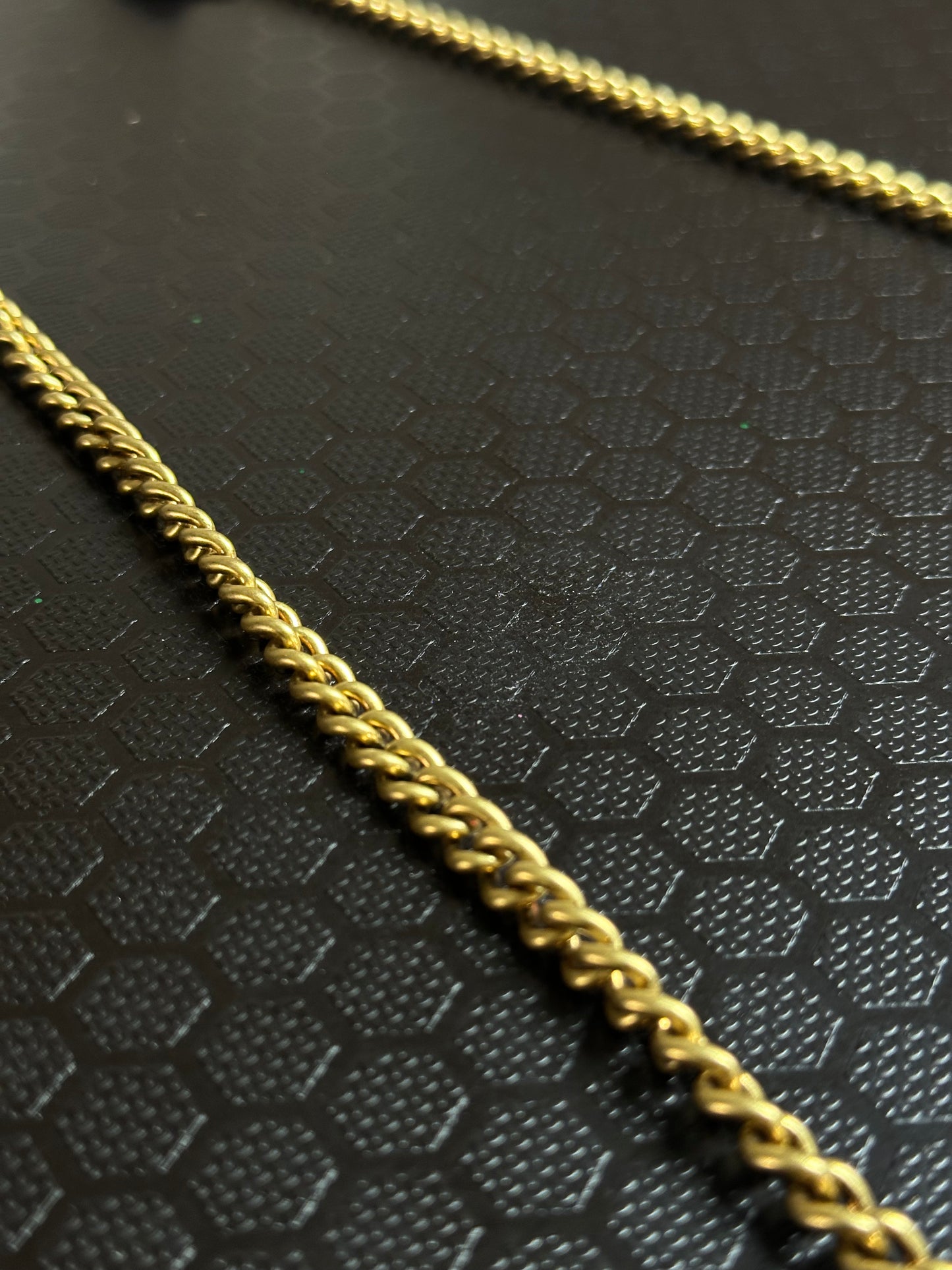 BORSA A SPALLA GUCCI GG Marmont 476433