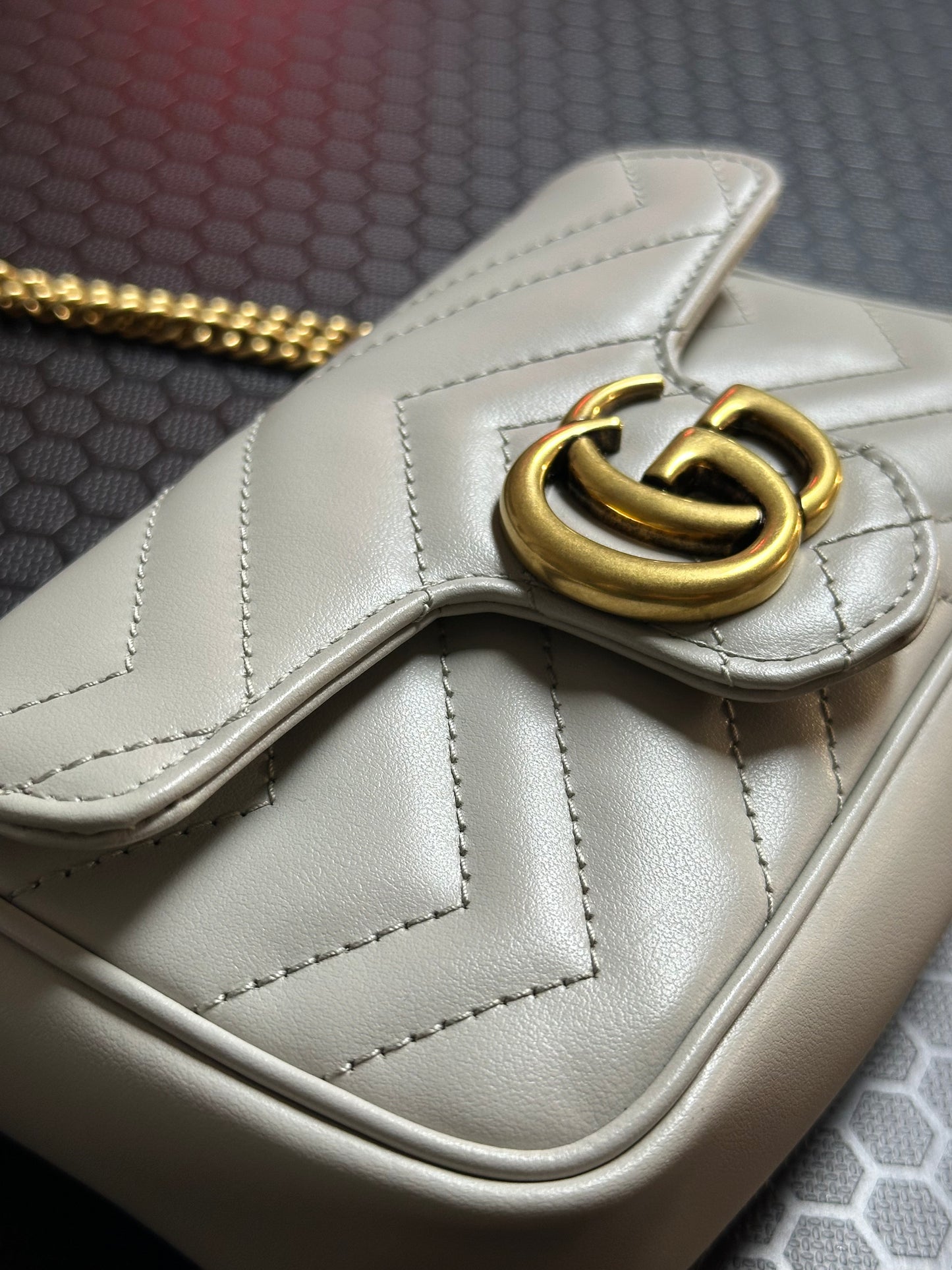 BORSA A SPALLA GUCCI GG Marmont 476433