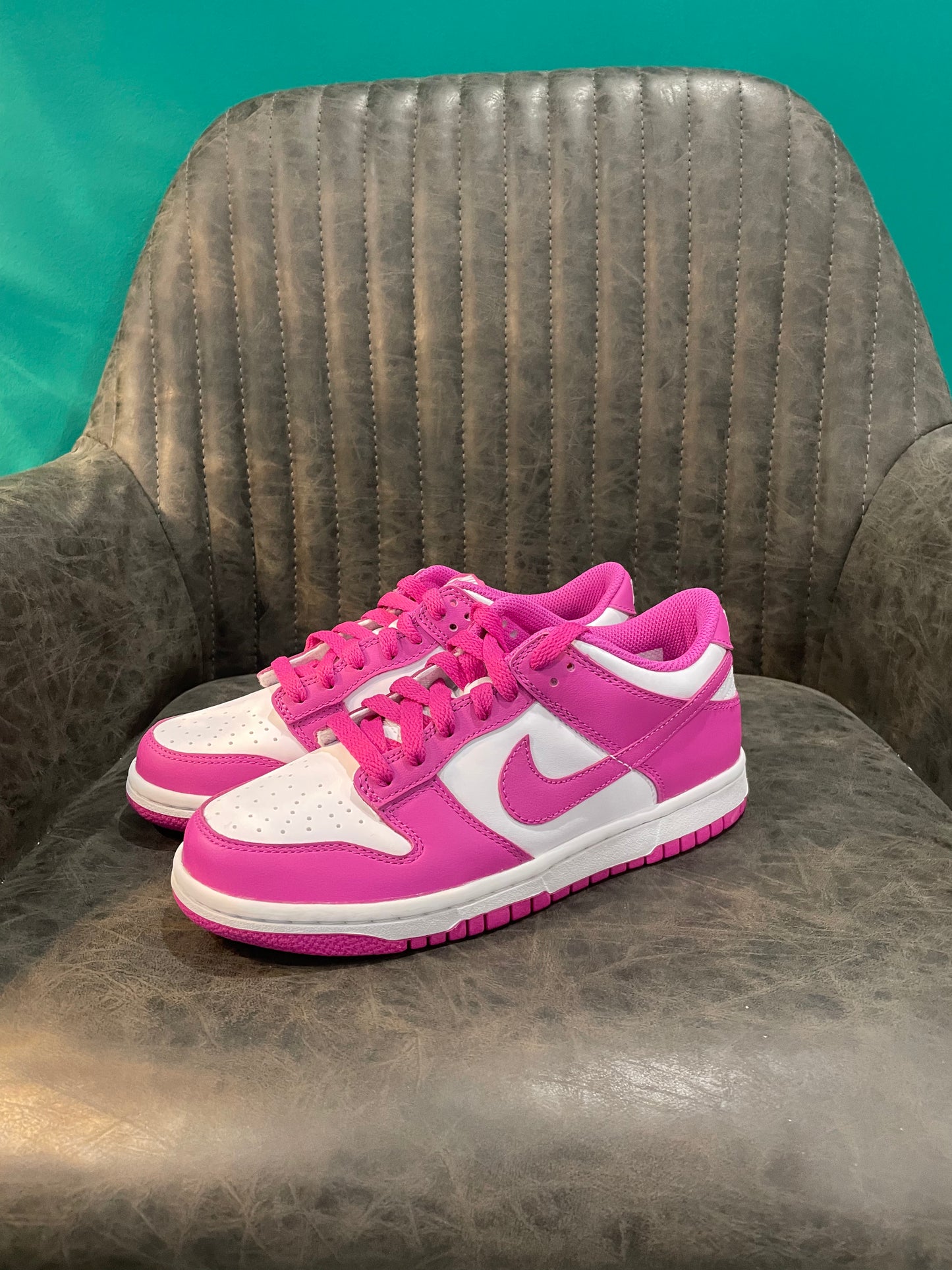 DUNK LOW FUCSIA